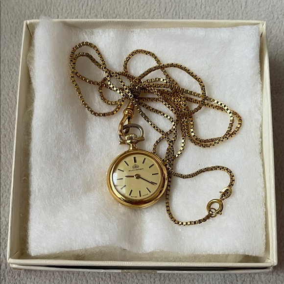 Bucherer Jewelry - Vintage 1960’s Elegant Gold Necklace/Pocket Watch.  30”